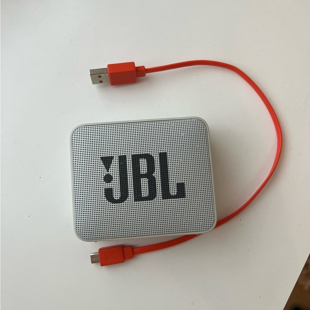 JBL Go Speaker